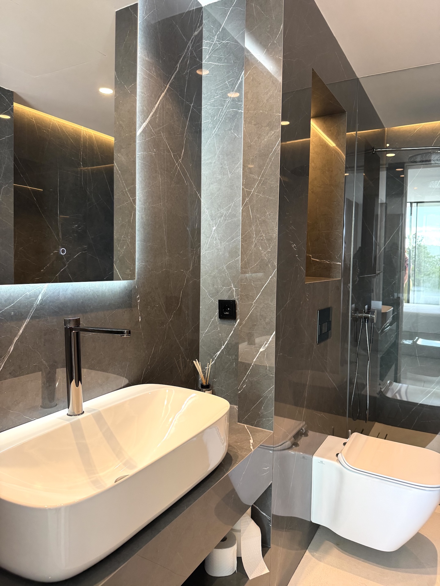 Resa Estates Can Furnet Ibiza te koop sale modern villa sea dalt villa views bathroom block.jpeg